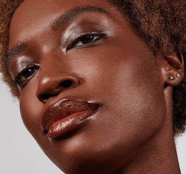 Lightform Extended Hydration Foundation {Deep 35W}