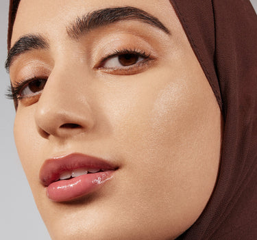 Lightform Extended Hydration Foundation {Light 04W}